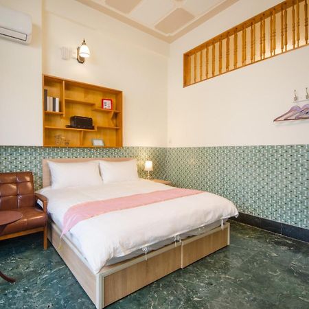 Freedom B&B Ταϊνάν Δωμάτιο φωτογραφία